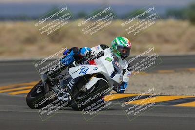 media/Sep-11-2022-SoCal Trackdays (Sun) [[81b7e951af]]/Turn 16 (945am)/